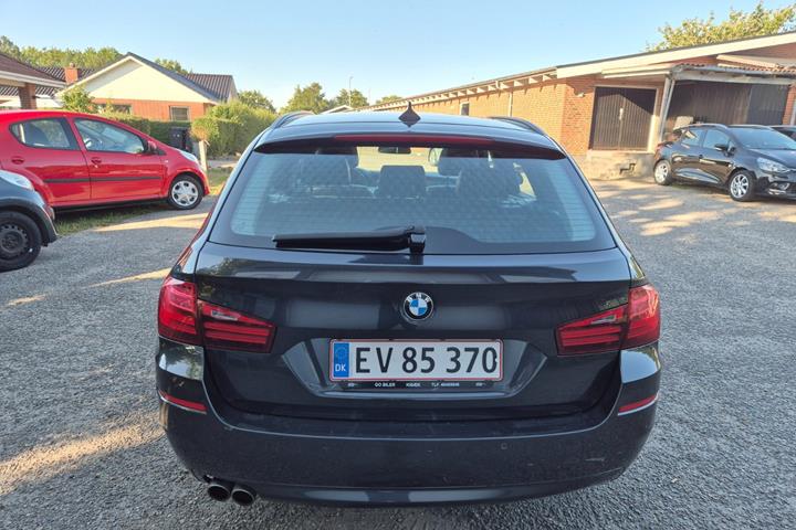 Grøn BMW 520d fra 2014