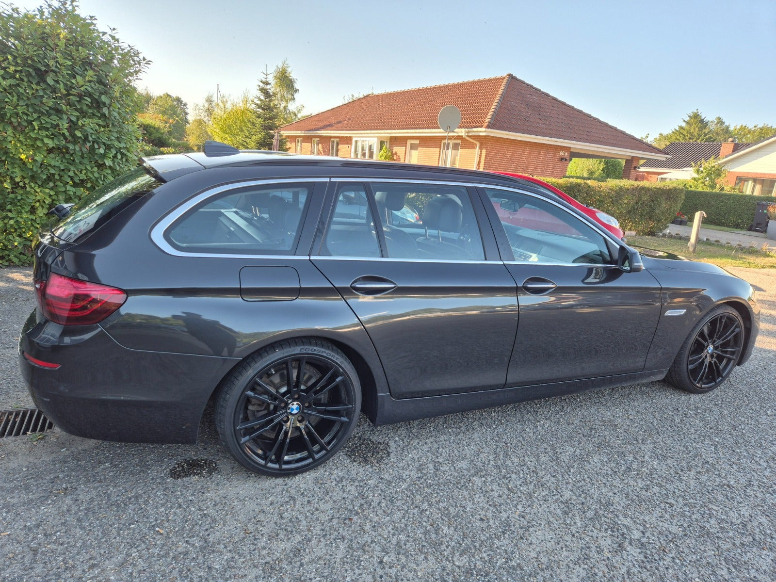 Grøn BMW 520d fra 2014