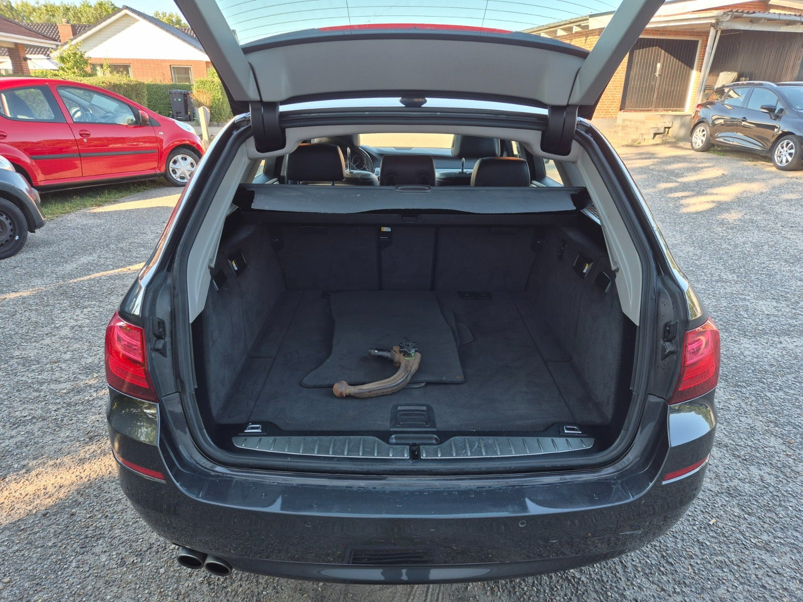Grøn BMW 520d fra 2014