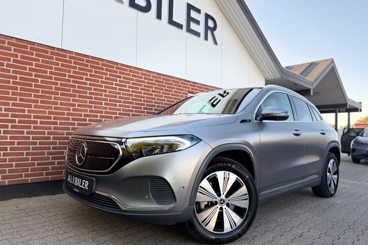 Grå Mercedes EQA250 fra 2021