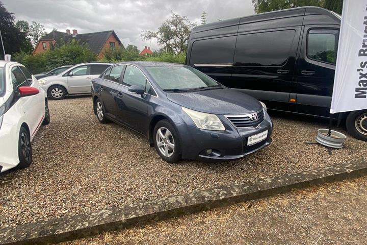 undefined Toyota Avensis fra 2009