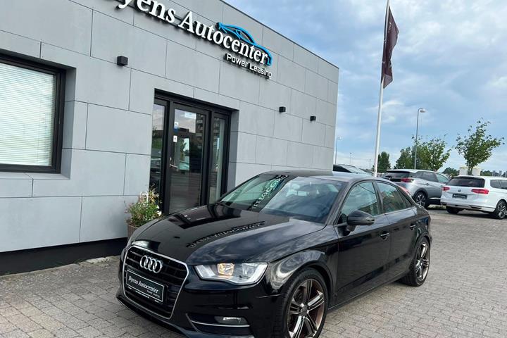 Sort Audi A3 fra 2015