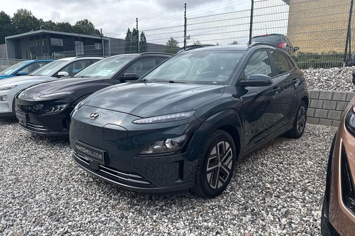 Turquoise Hyundai Kona fra 2022