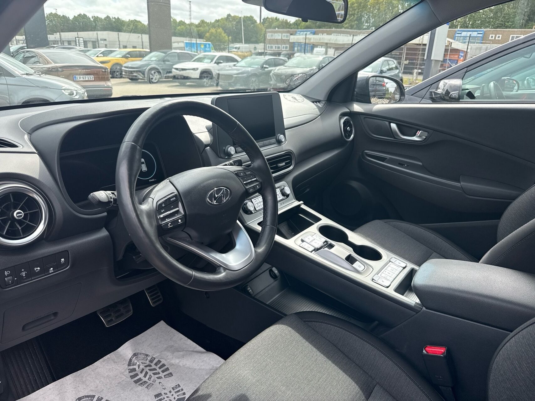 Turquoise Hyundai Kona fra 2022