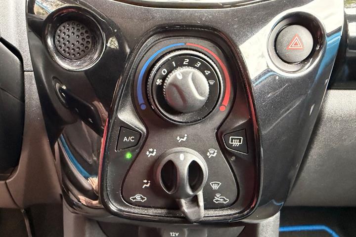 undefined Toyota Aygo fra 2015