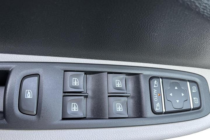 Hvid Renault Zoe fra 2020