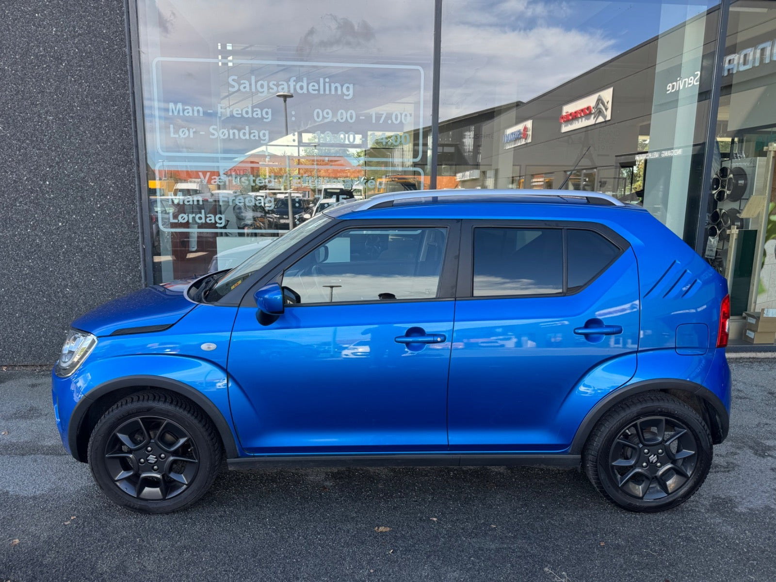 Blå Suzuki Ignis fra 2020