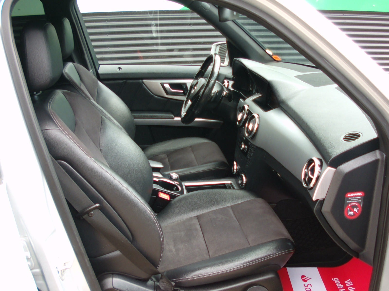 Sølv Mercedes GLK220 fra 2014