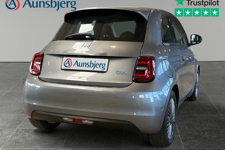 Sort Fiat 500e fra 2023