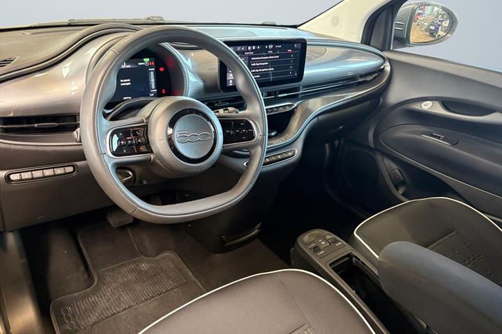 Sort Fiat 500e fra 2023