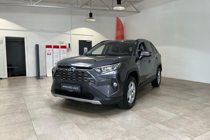 Sort Toyota RAV4 fra 2020