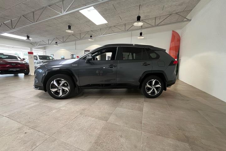 Grå Toyota RAV4 Plug-in fra 2022