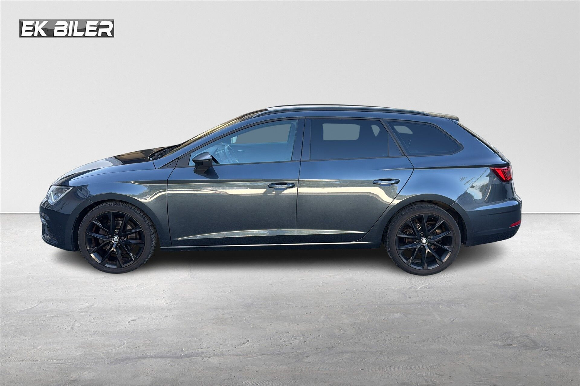 Sort Seat Leon fra 2019