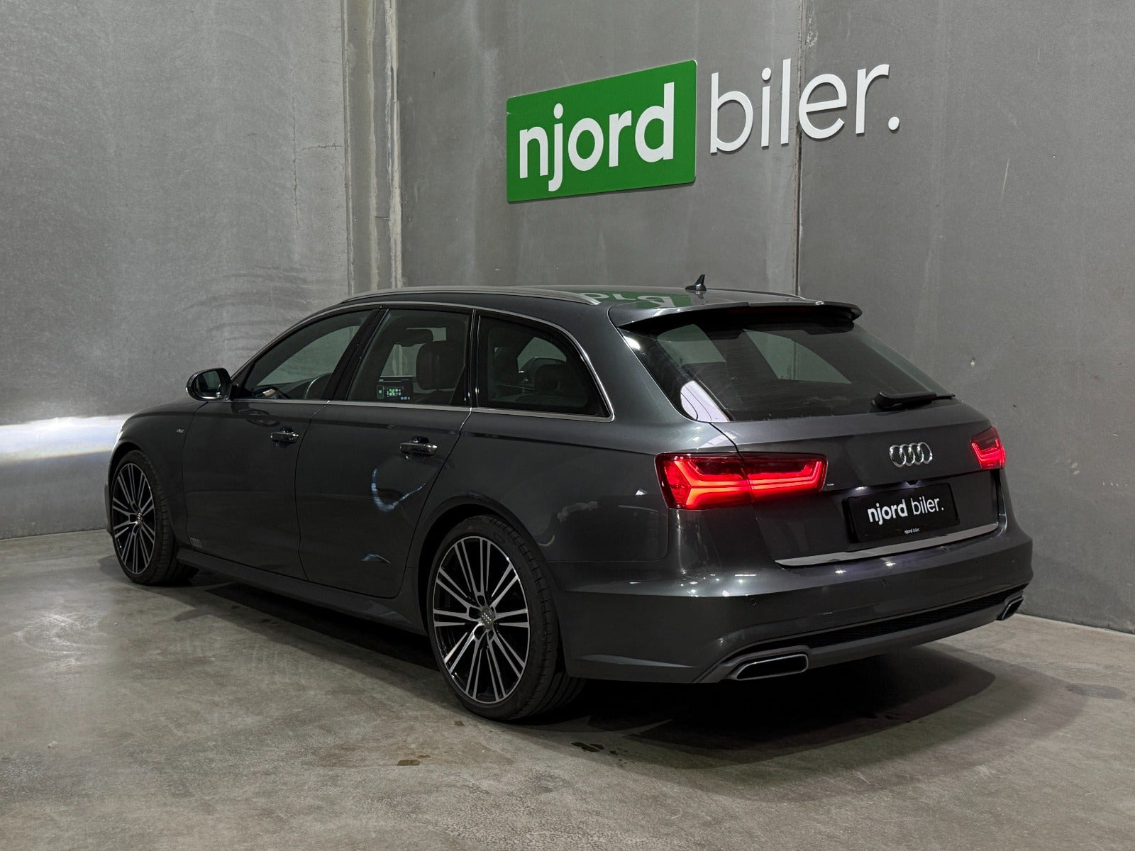 Sort Audi A6 fra 2015