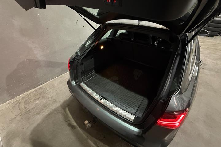 Sort Audi A6 fra 2015