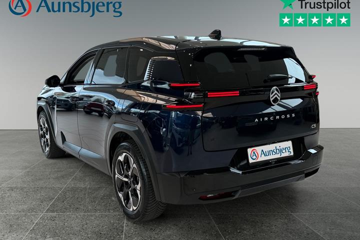 Blå Citroën ë-C5 Aircross fra 2026