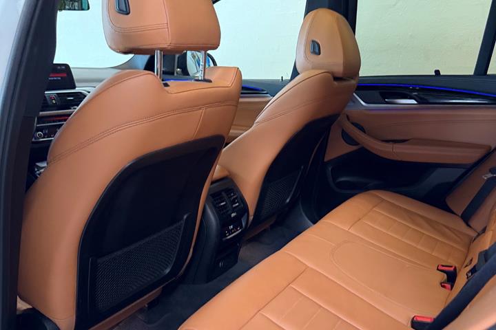 Hvid BMW X3 fra 2019