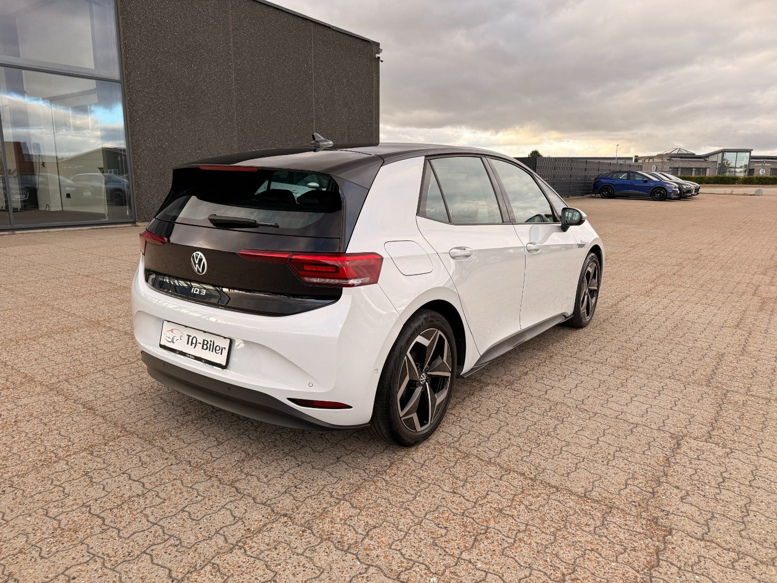 Hvid VW ID.3 fra 2023