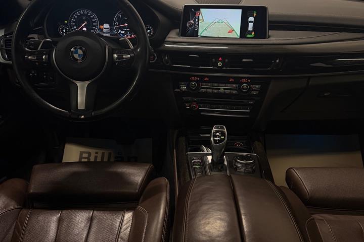 Sort BMW X5 fra 2016