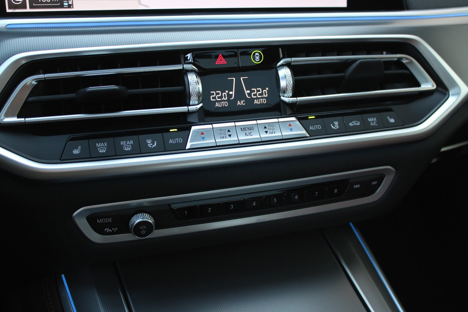 Hvid BMW X5 fra 2023