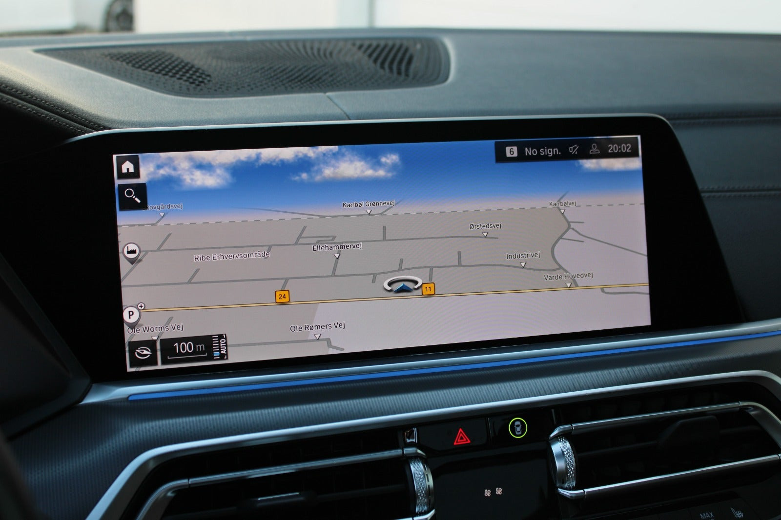 Hvid BMW X5 fra 2023