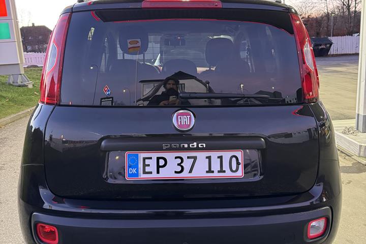 Sort Fiat Panda fra 2013