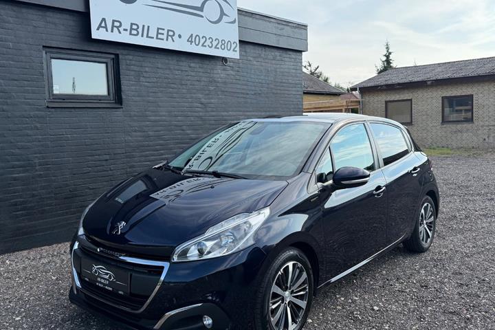 undefined Peugeot 208 fra 2018