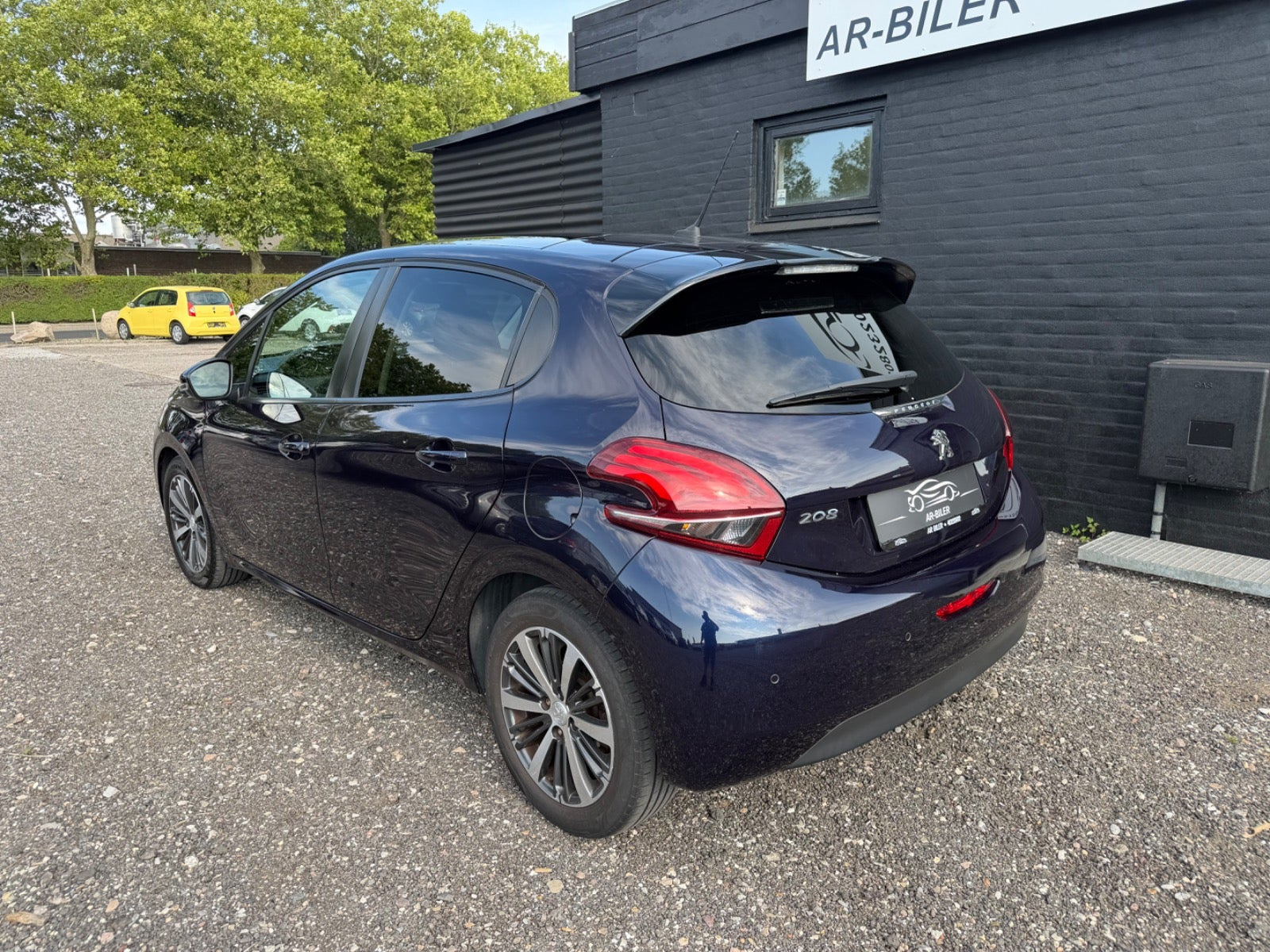 undefined Peugeot 208 fra 2018