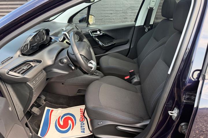 undefined Peugeot 208 fra 2018