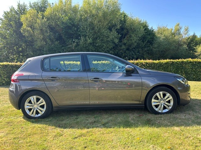 undefined Peugeot 308 fra 2016