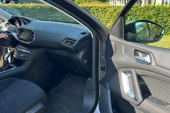 undefined Peugeot 308 fra 2016