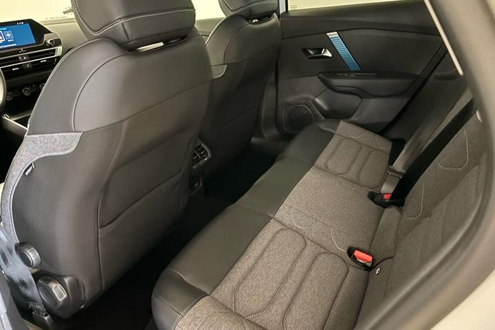 Hvid Citroën ë-C4 X fra 2022