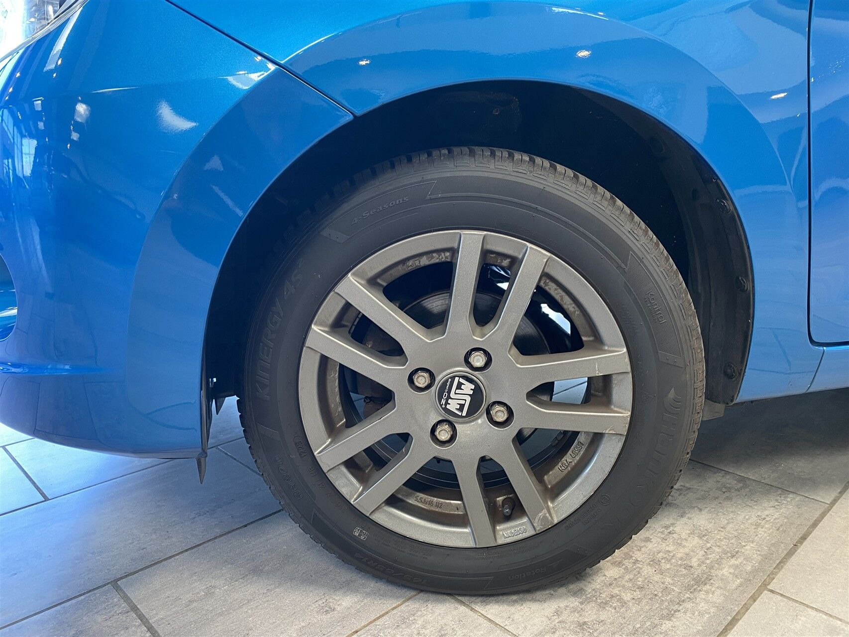 Blå Suzuki Celerio fra 2017