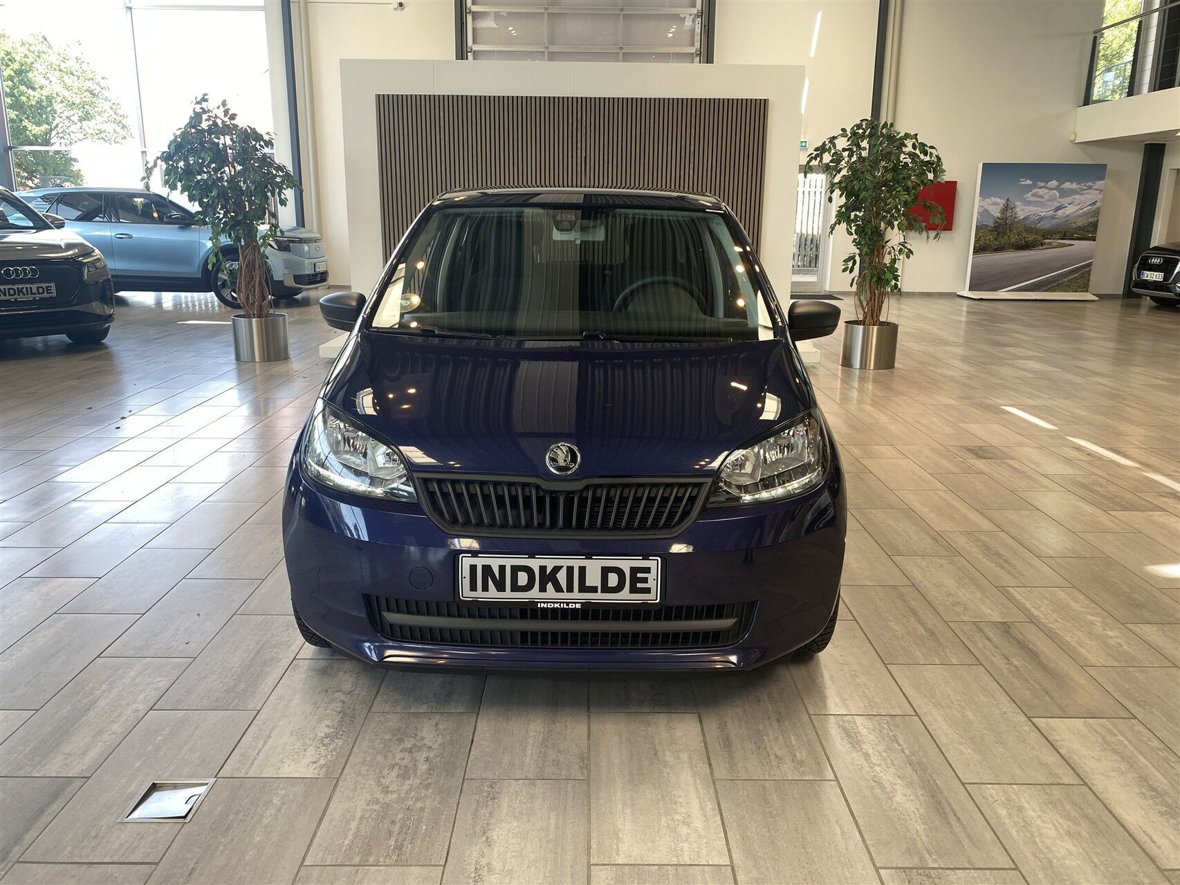 Blå Skoda Citigo fra 2017