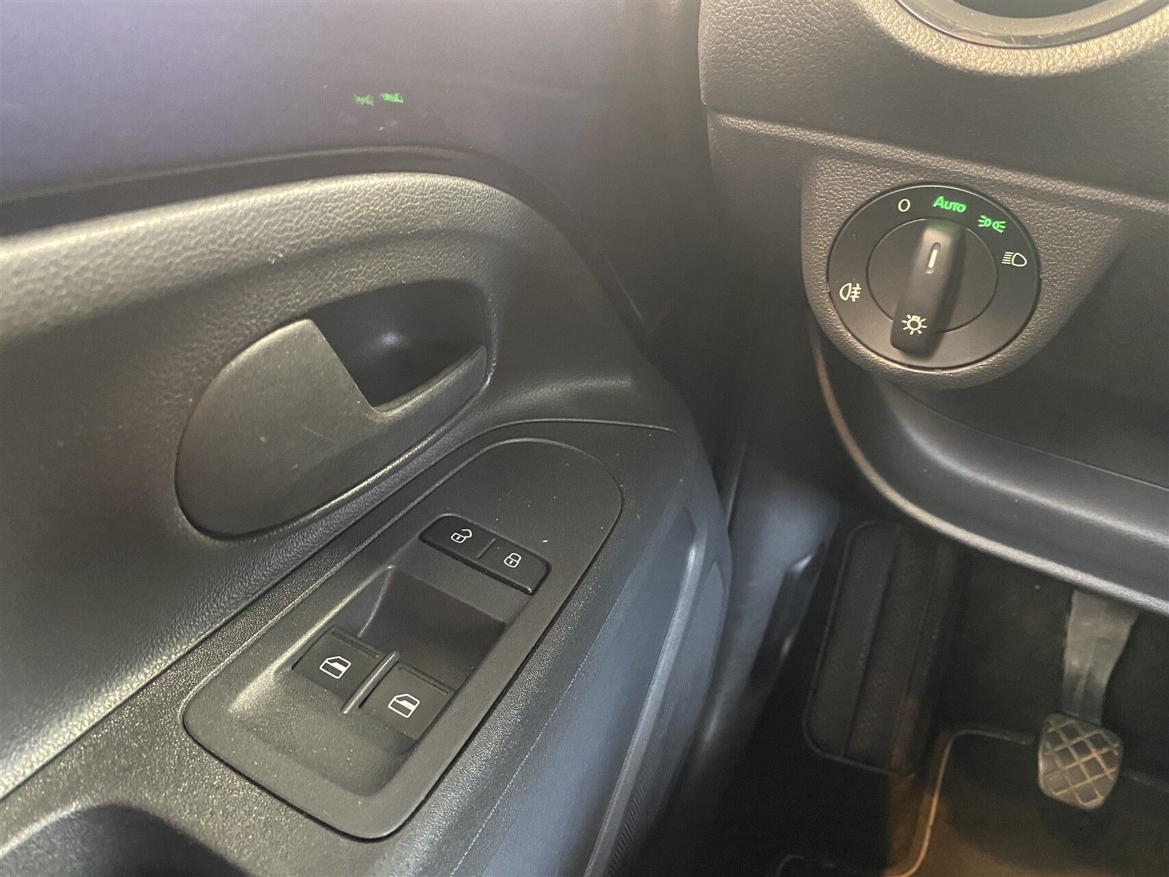 Blå Skoda Citigo fra 2017