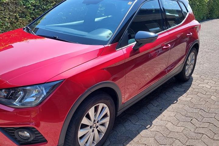 undefined Seat Arona fra 2020