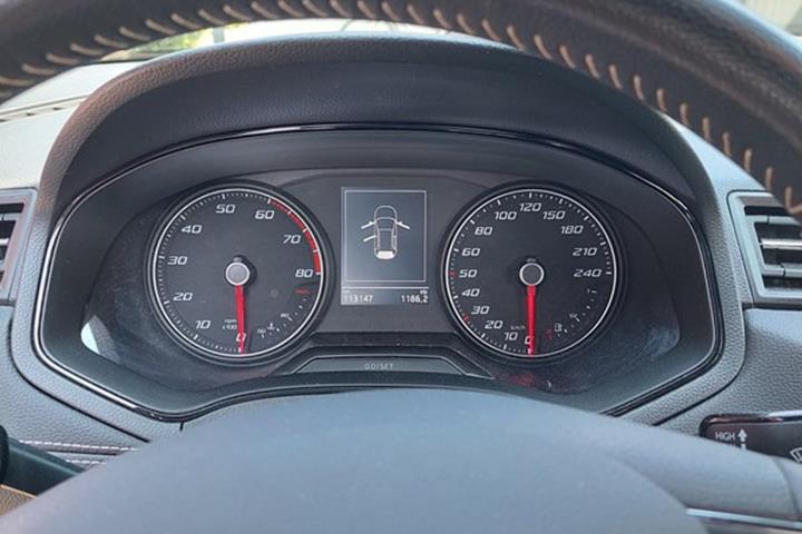 undefined Seat Arona fra 2020