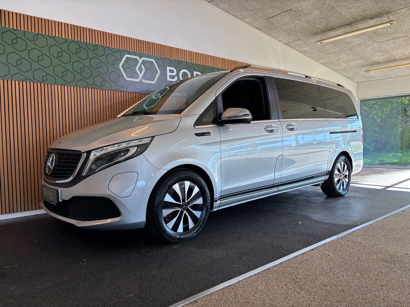 Mercedes EQV300 Avantgarde L