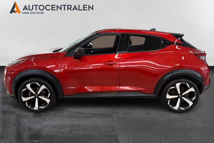 Rød Nissan Juke fra 2023