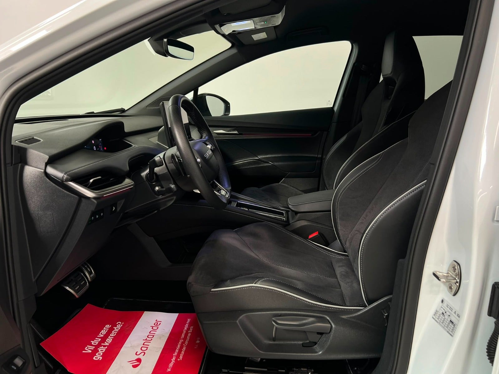 Sort Skoda Elroq fra 2025