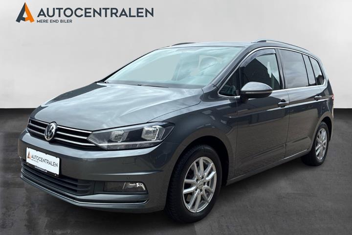 undefined VW Touran fra 2020 set udefra