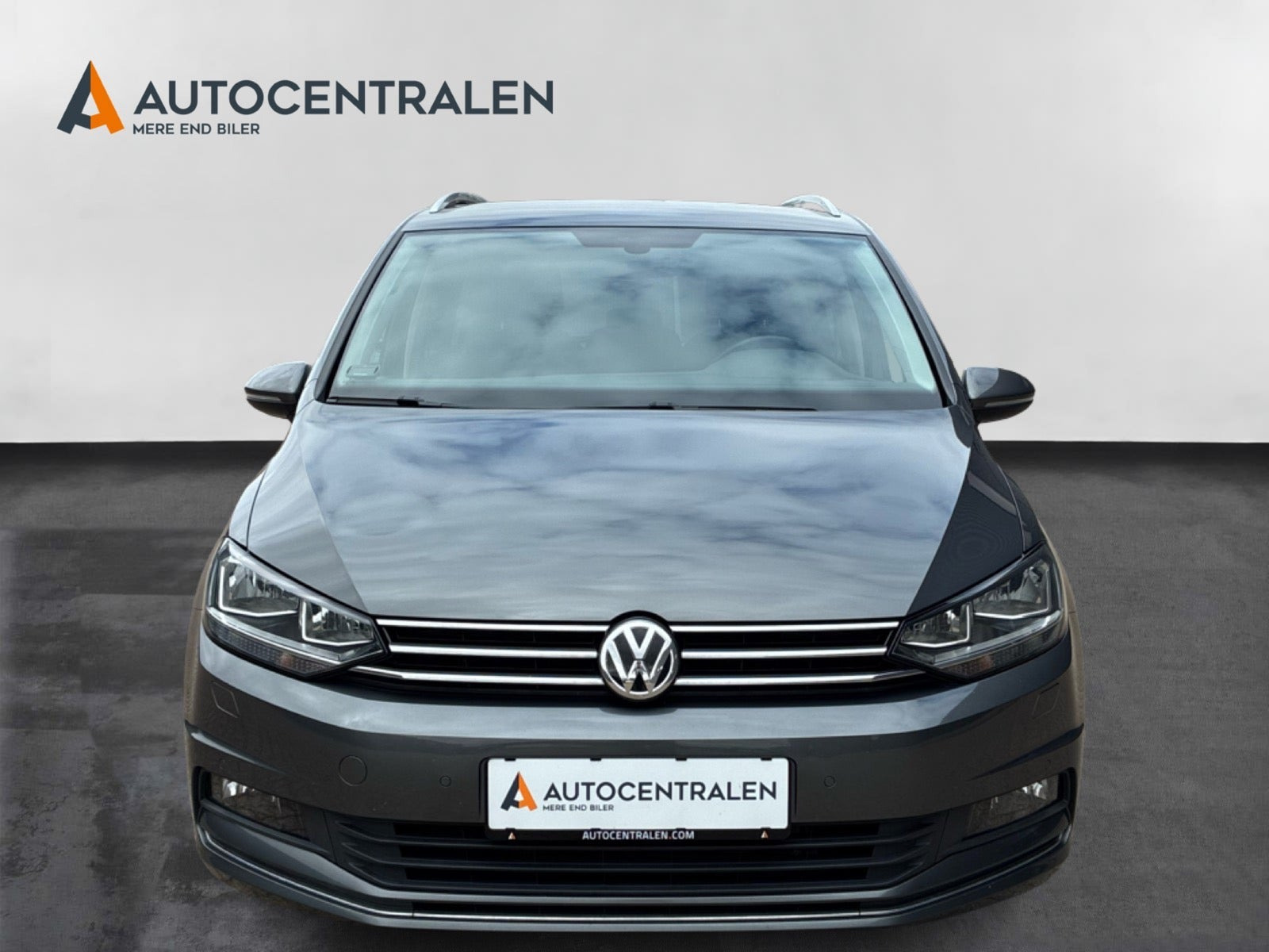 undefined VW Touran fra 2020