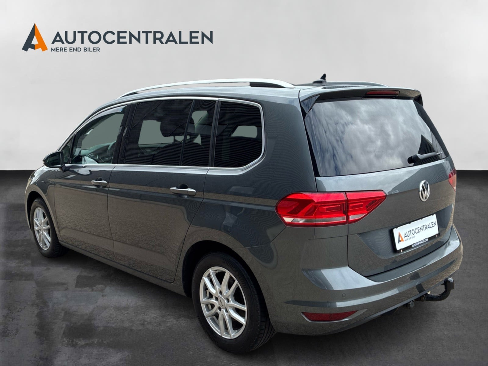 undefined VW Touran fra 2020