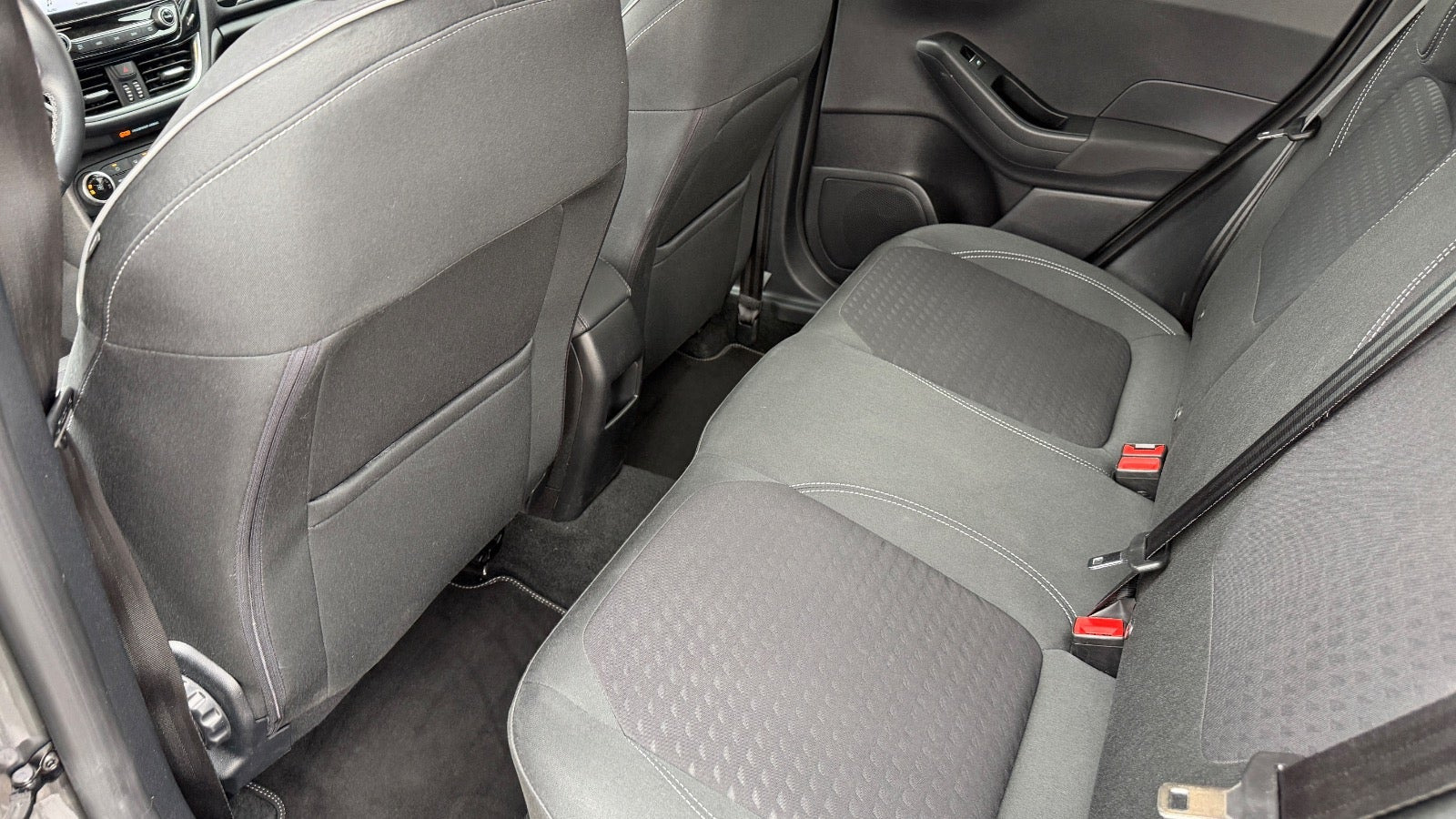 Grå Ford Fiesta fra 2018