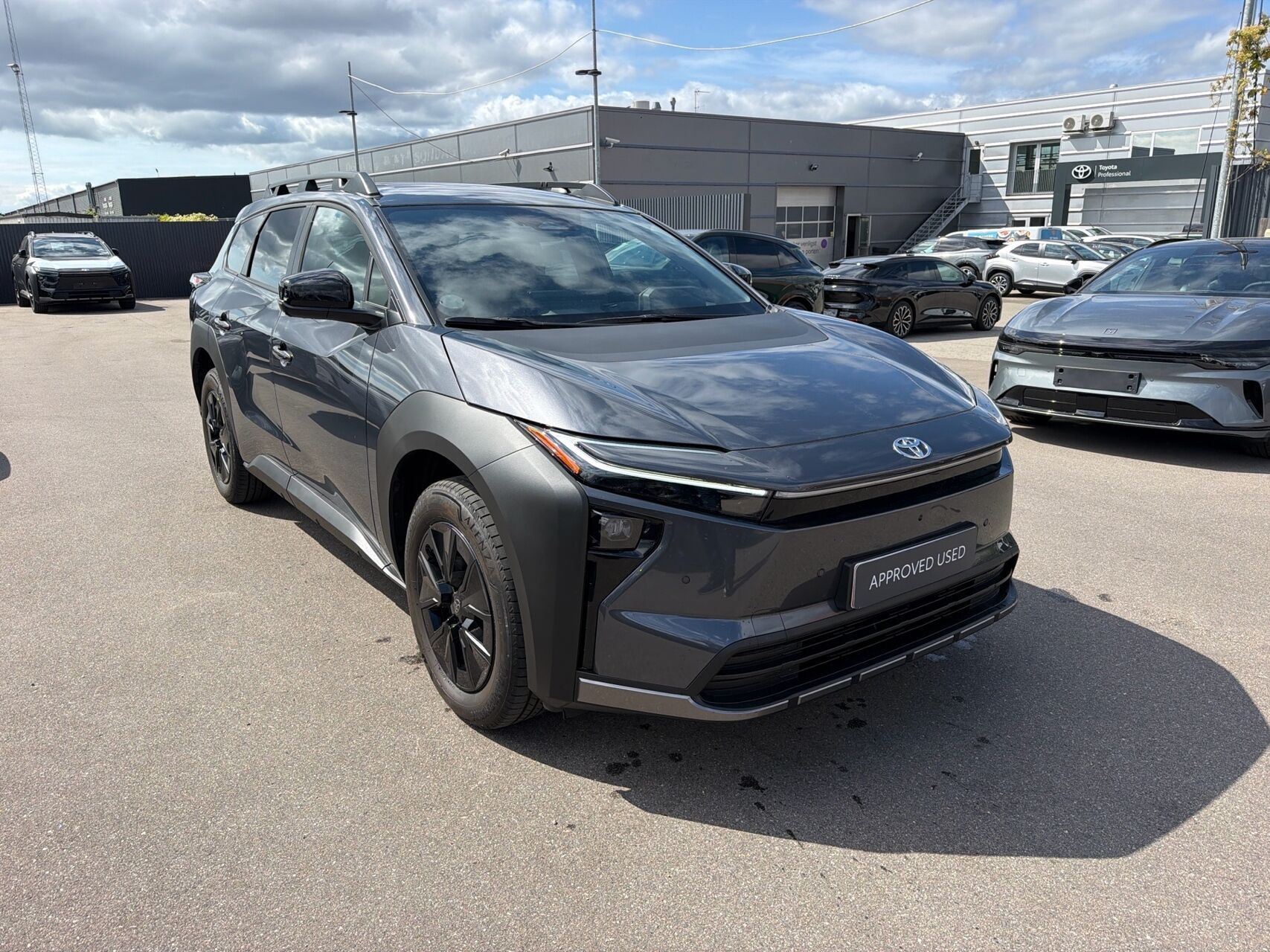 undefined Toyota bZ4X Touring fra 2026