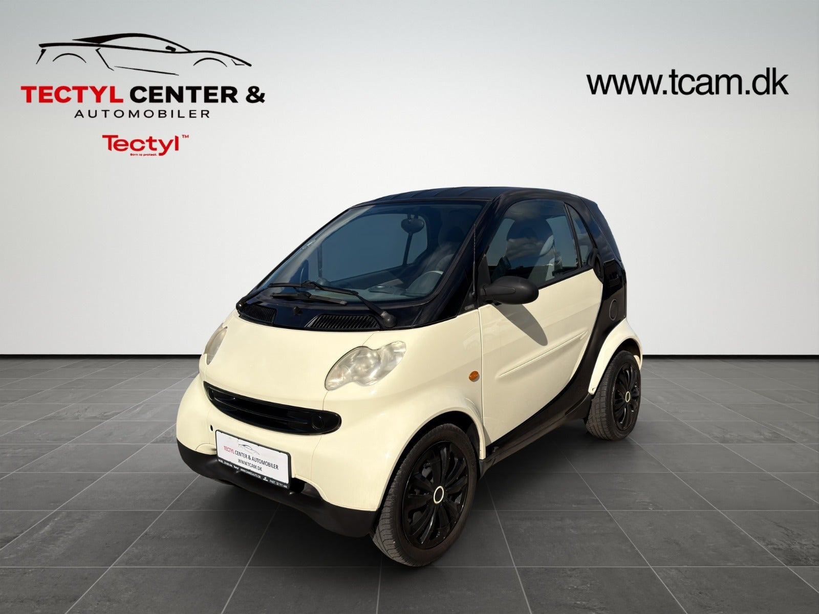 Hvid Smart ForTwo Coupé fra 2010