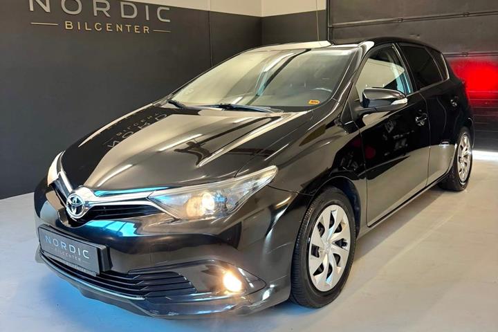 undefined Toyota Auris fra 2016