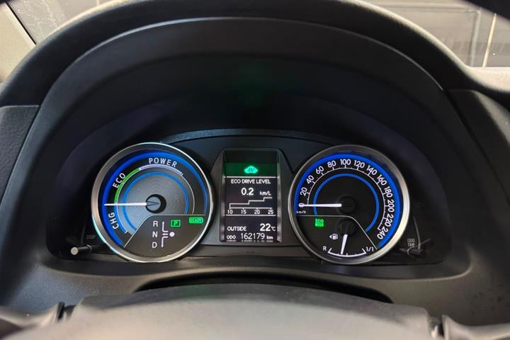 undefined Toyota Auris fra 2015