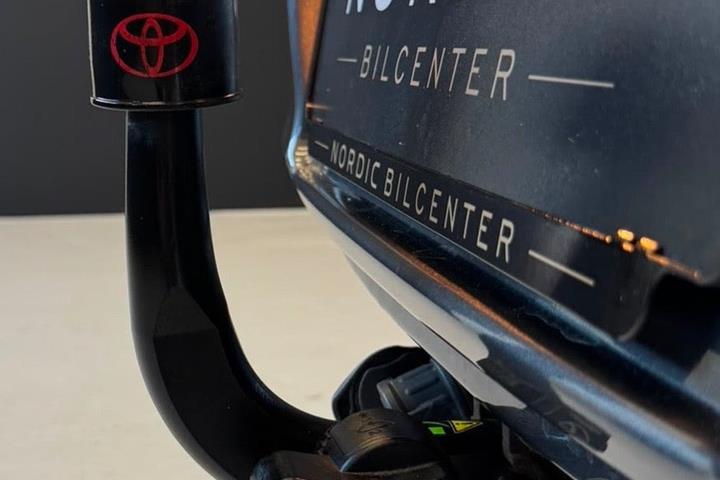 undefined Toyota Auris fra 2015