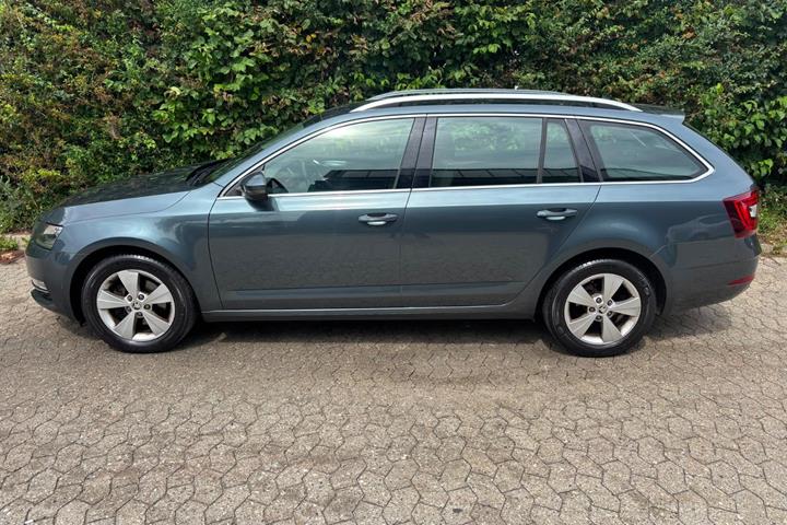 undefined Skoda Octavia fra 2020